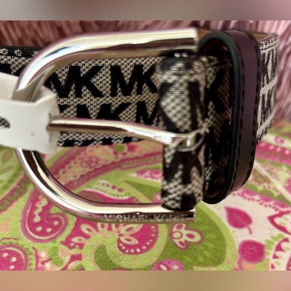 Michael Kors Belt: New with Tag : Women’s Size Small - Picture 9 of 9